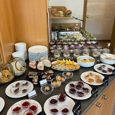 Keller Bed & Breakfast Reichenau